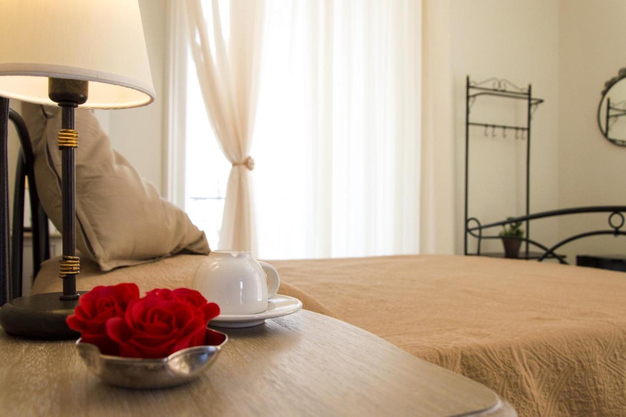 B&B La Rosa Dei Venti Napoli Bagian luar foto