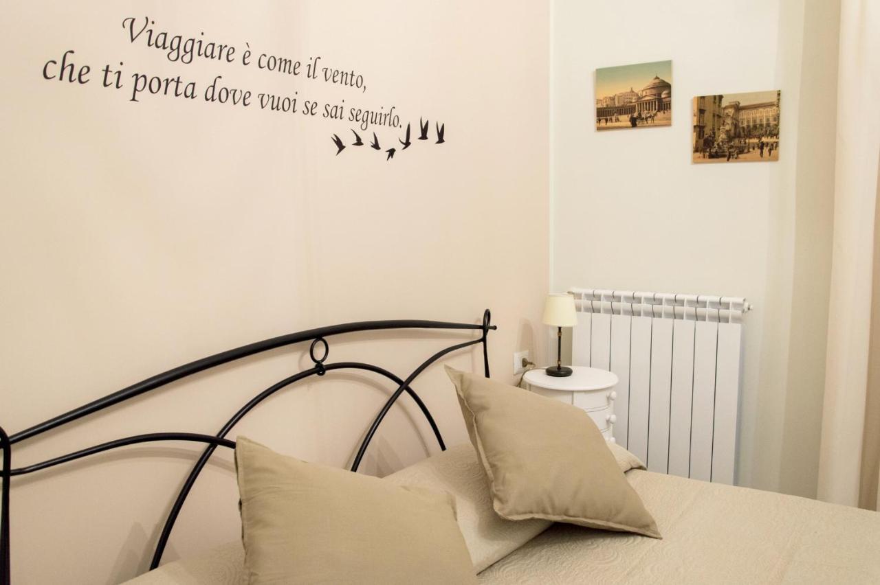 B&B La Rosa Dei Venti Napoli Bagian luar foto